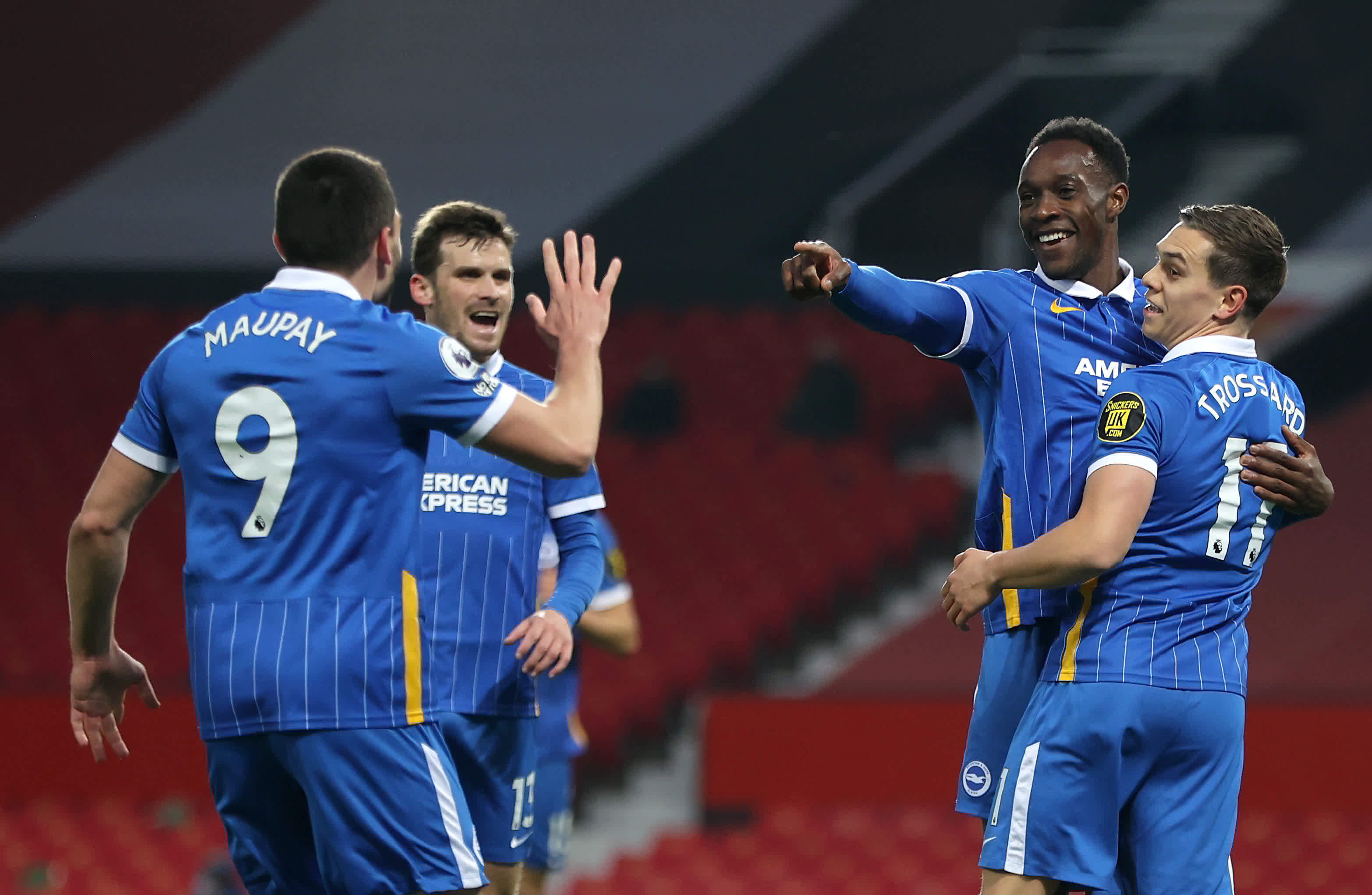 引領著塞內 引領著塞內